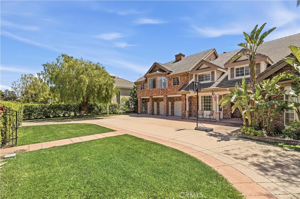 main property photo 2