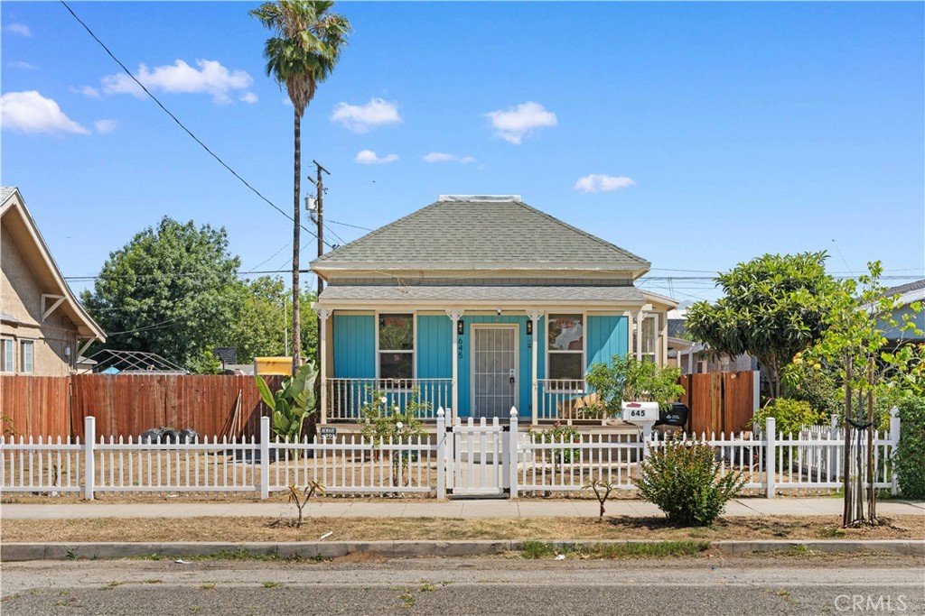 main property photo 2