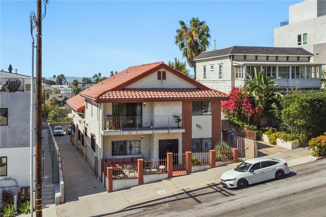 main property photo 20