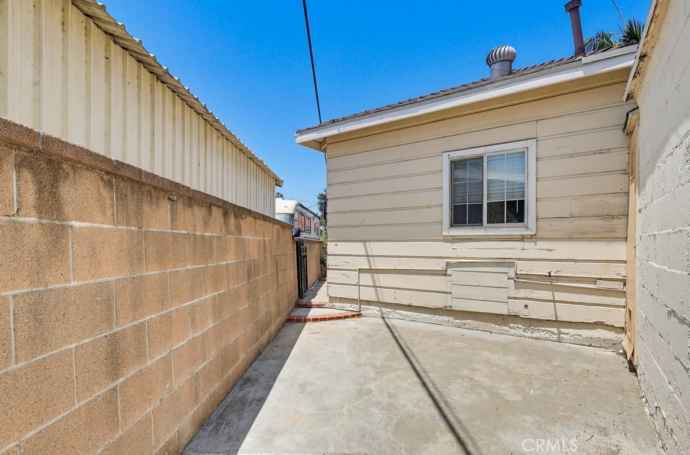 main property photo 66