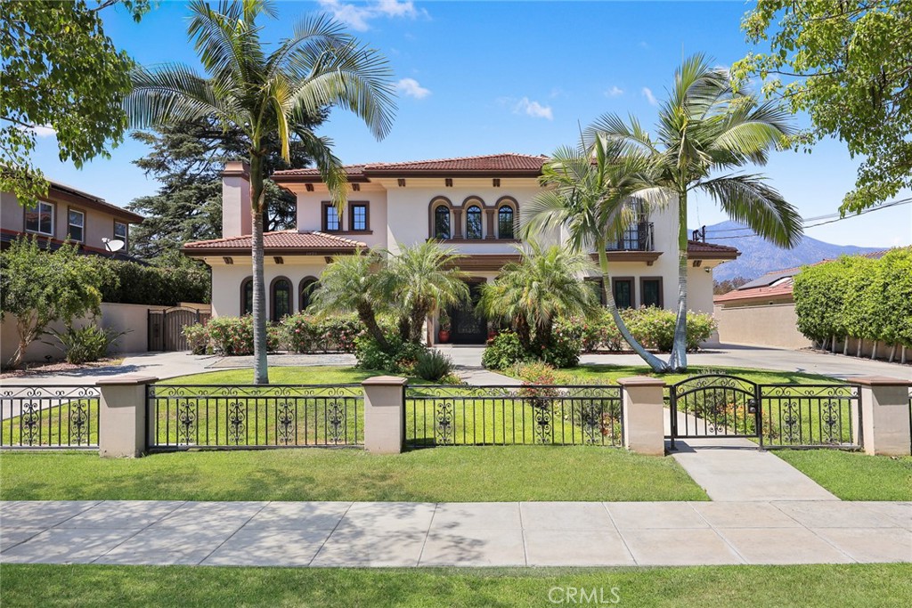 main property photo 4