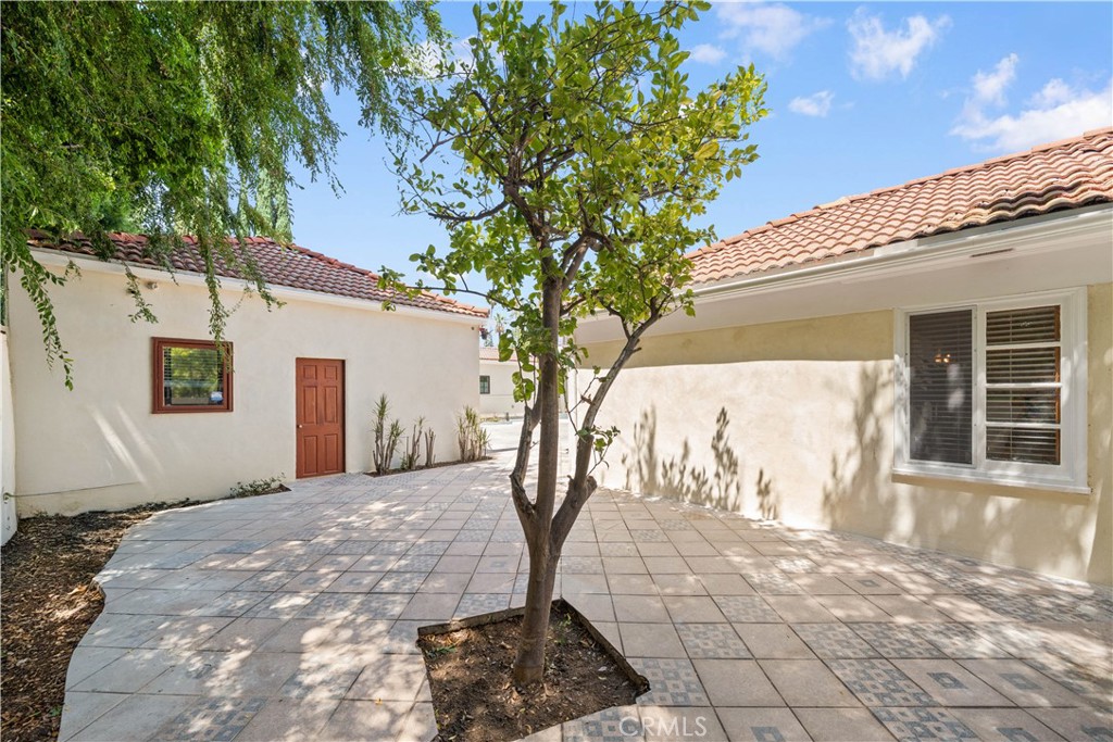 main property photo 59