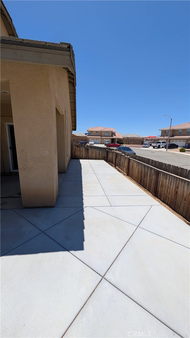 main property photo 16