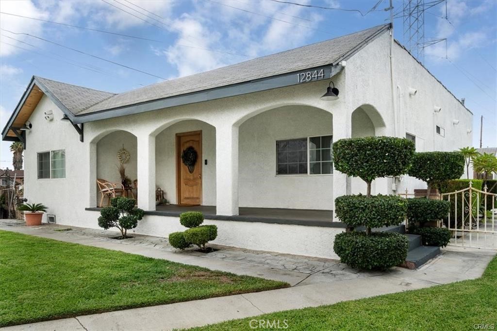 main property photo 18