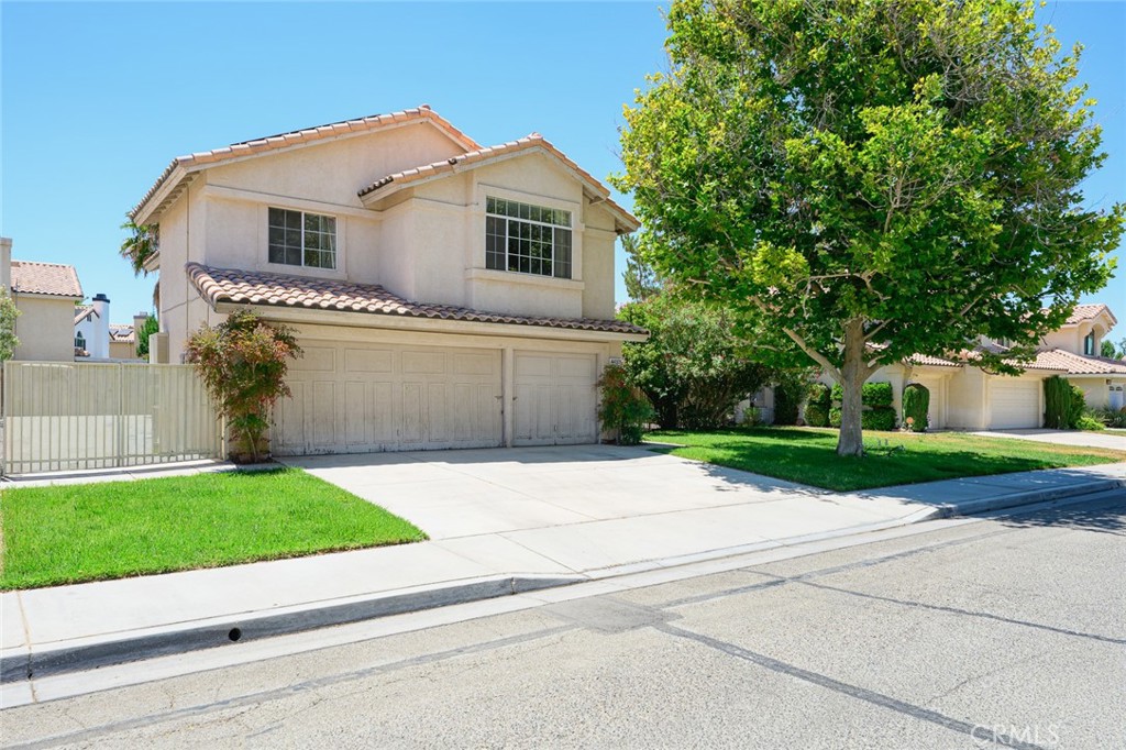 main property photo 49