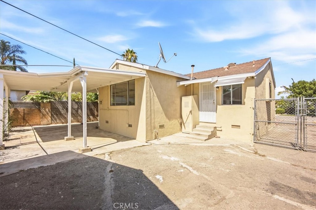 main property photo 31