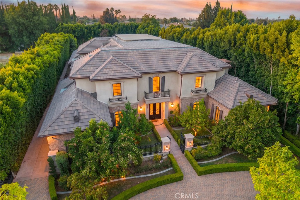 main property photo 44