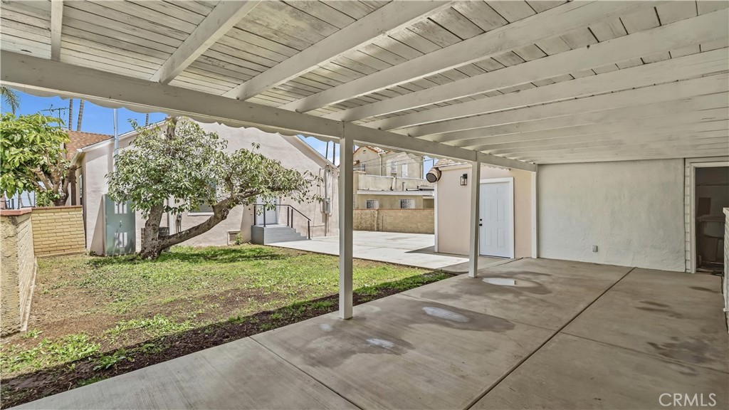 main property photo 39