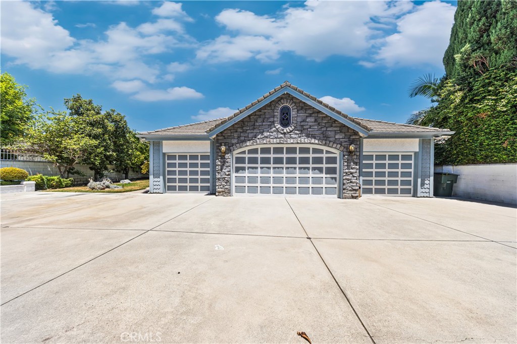 main property photo 56