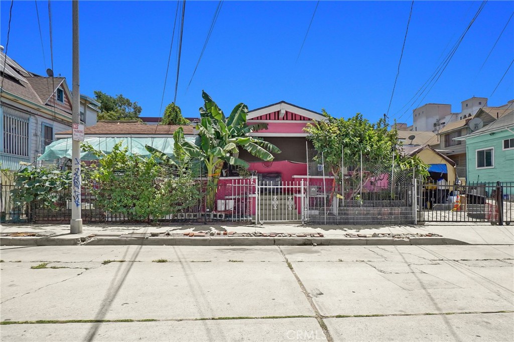 main property photo 27