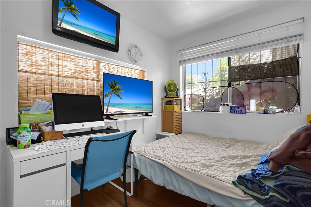 main property photo 48
