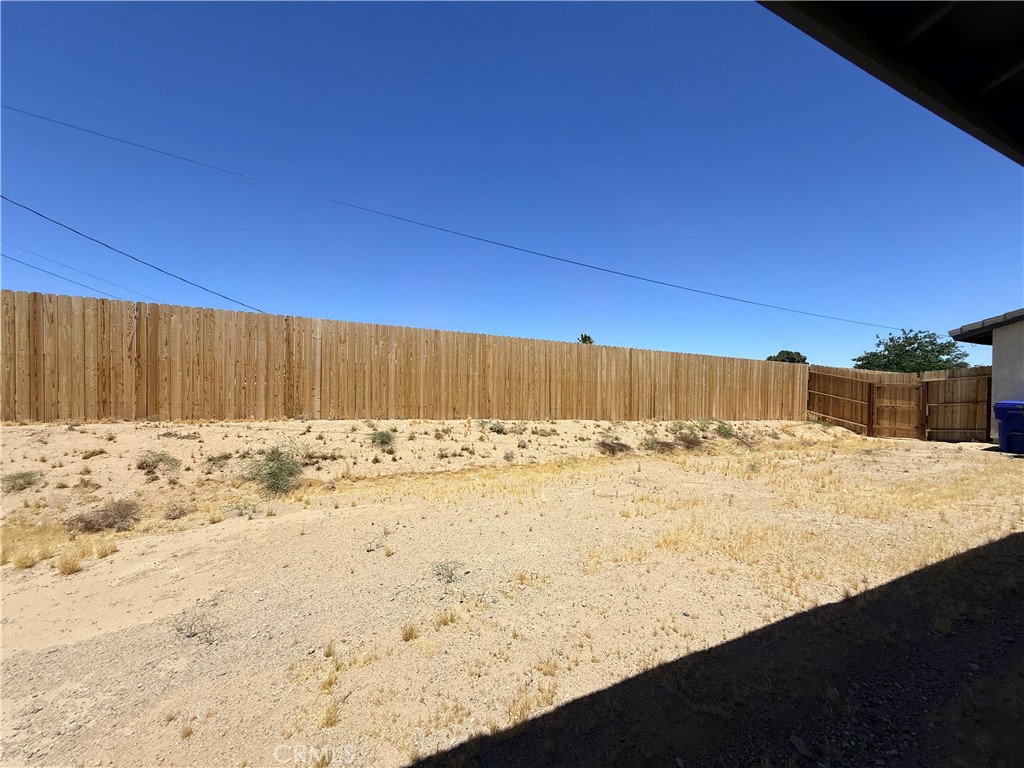 main property photo 26
