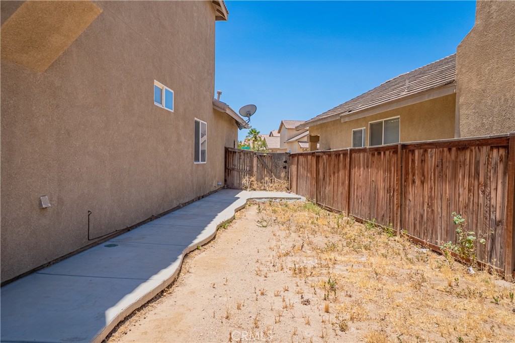 main property photo 24
