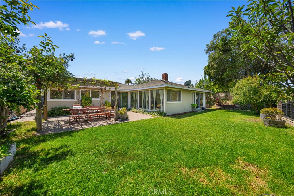 main property photo 40