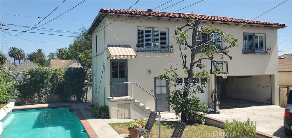 main property photo 5