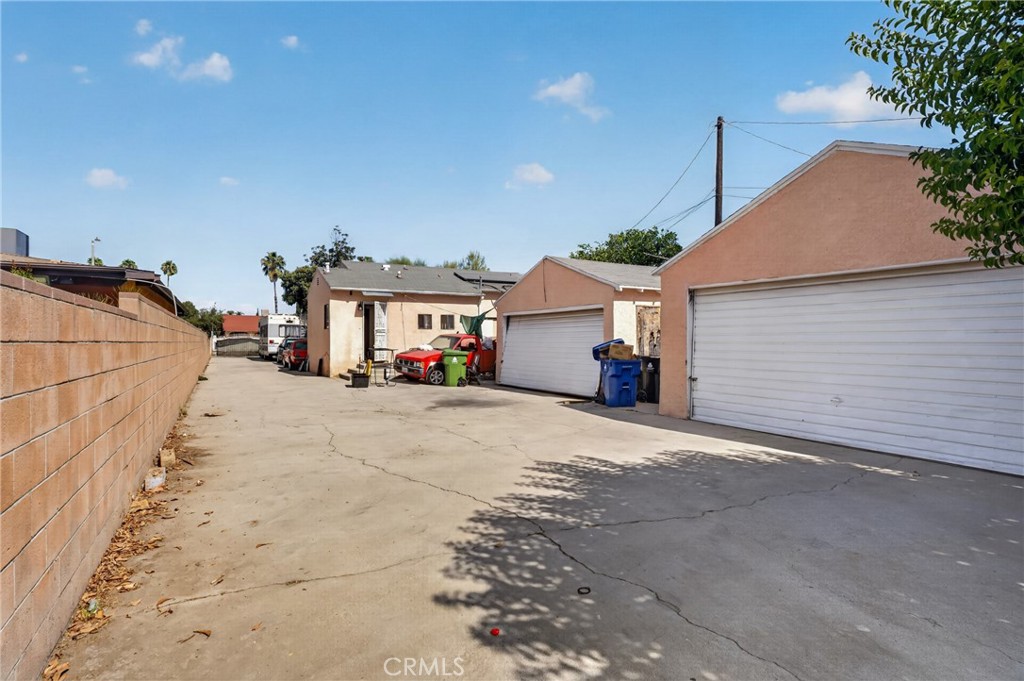 main property photo 26