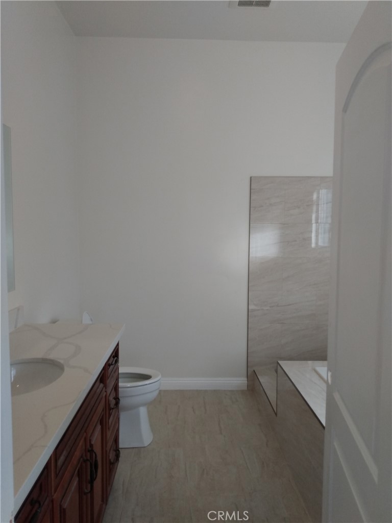 main property photo 66