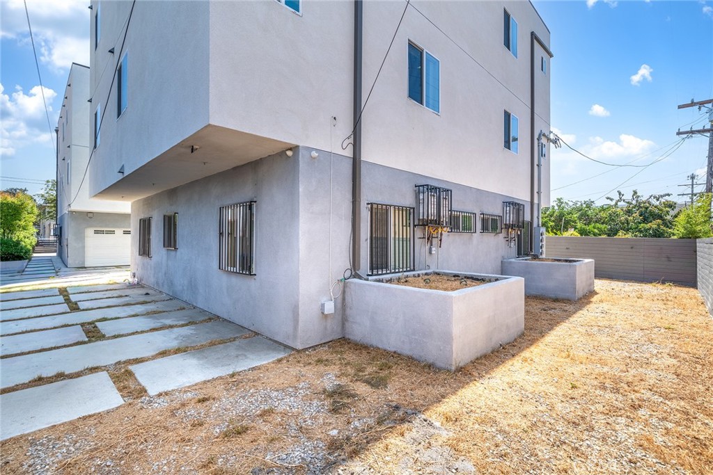 main property photo 56