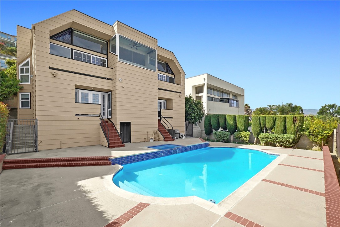 main property photo 48