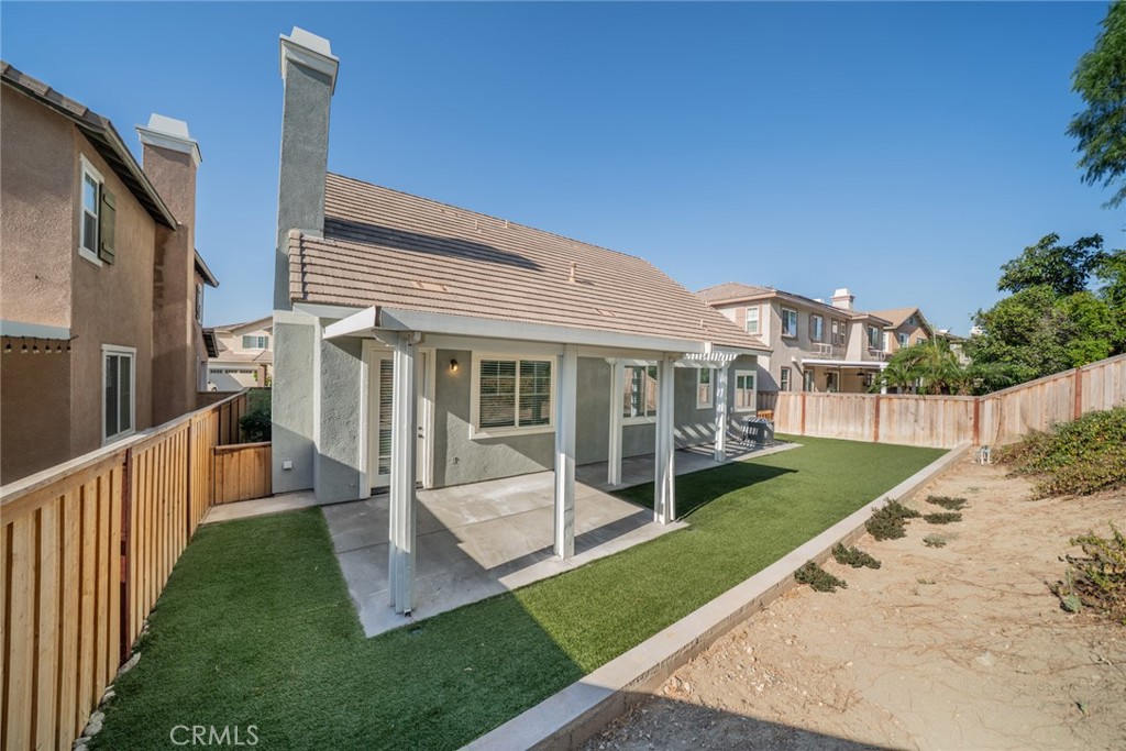 main property photo 25