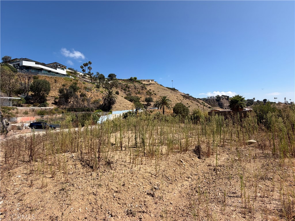 main property photo 15