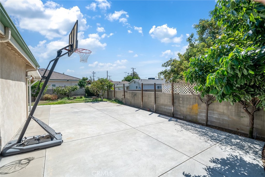 main property photo 66