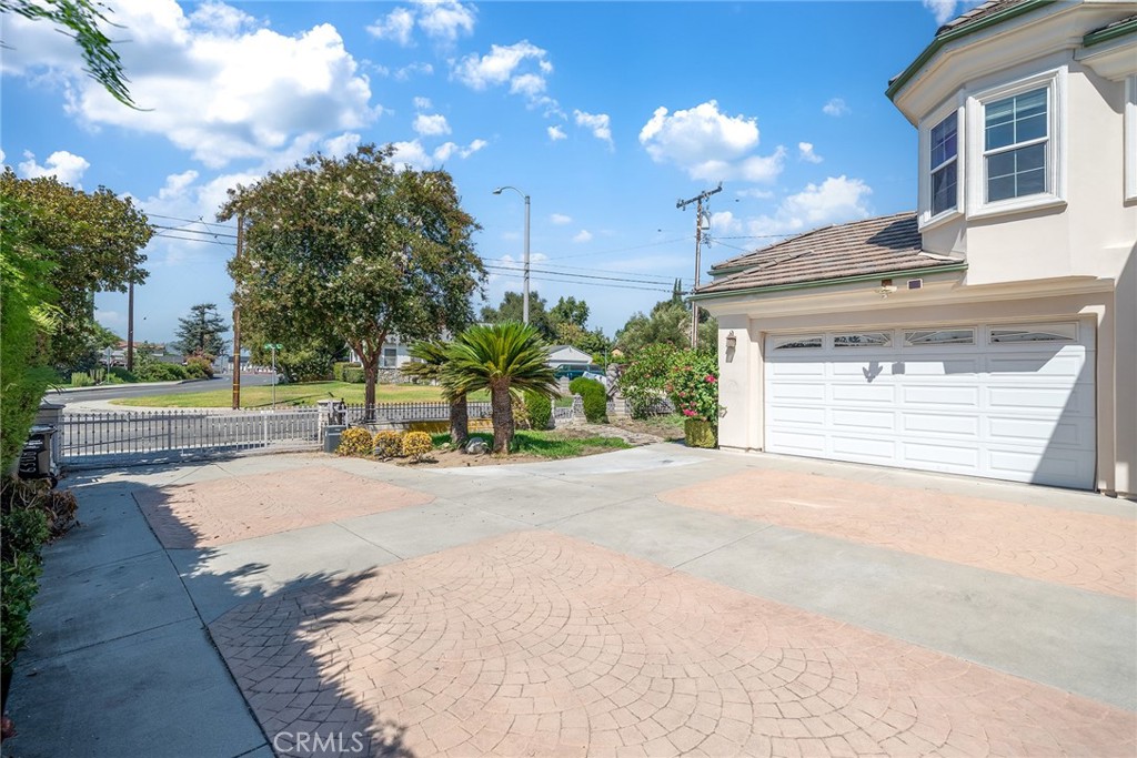 main property photo 67