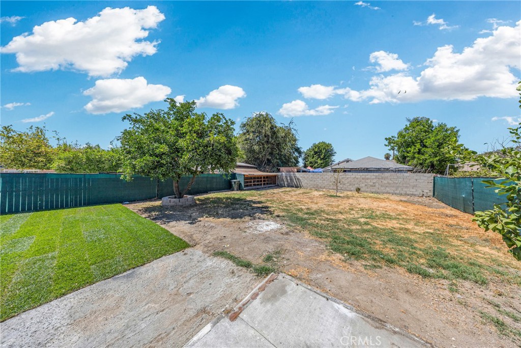 main property photo 13