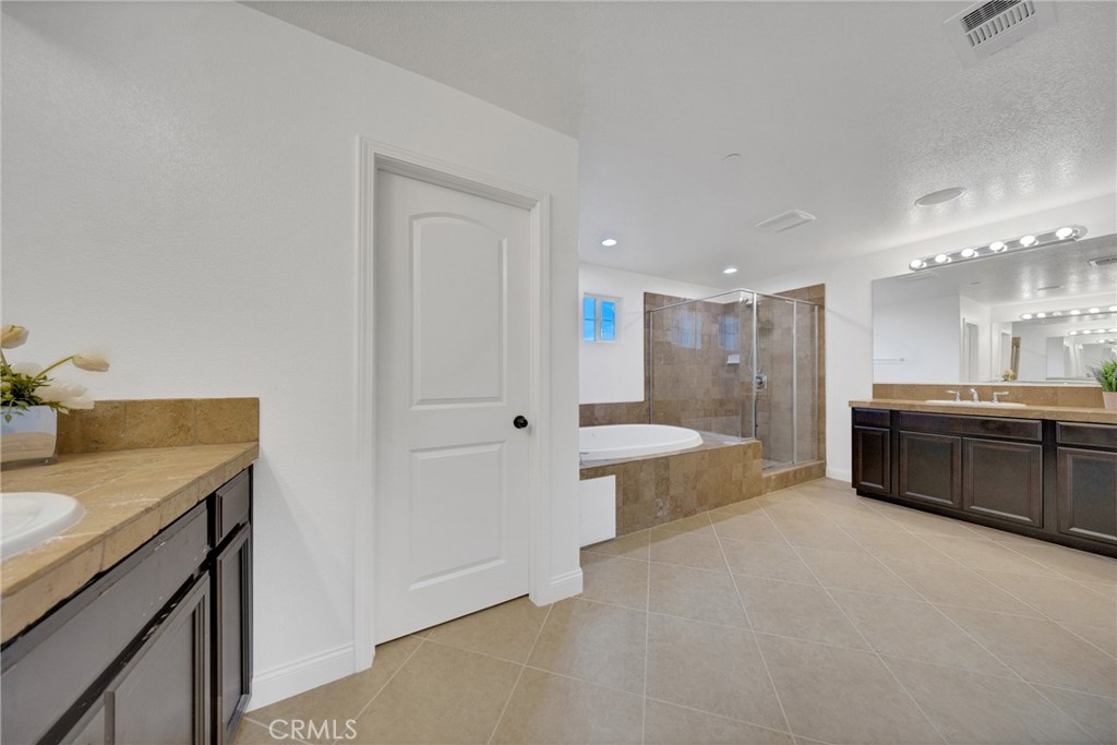 main property photo 63