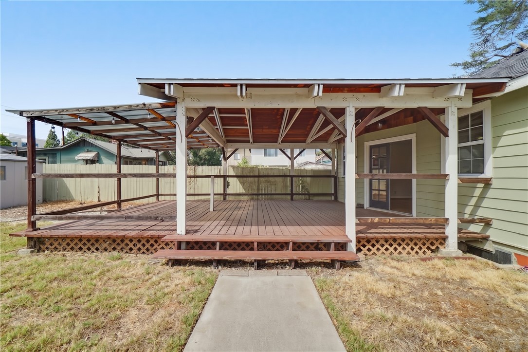 main property photo 20