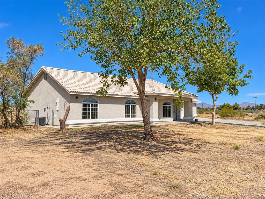 main property photo 21