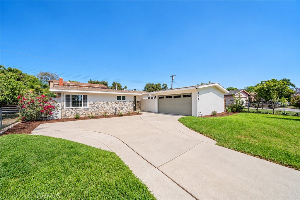 main property photo 0