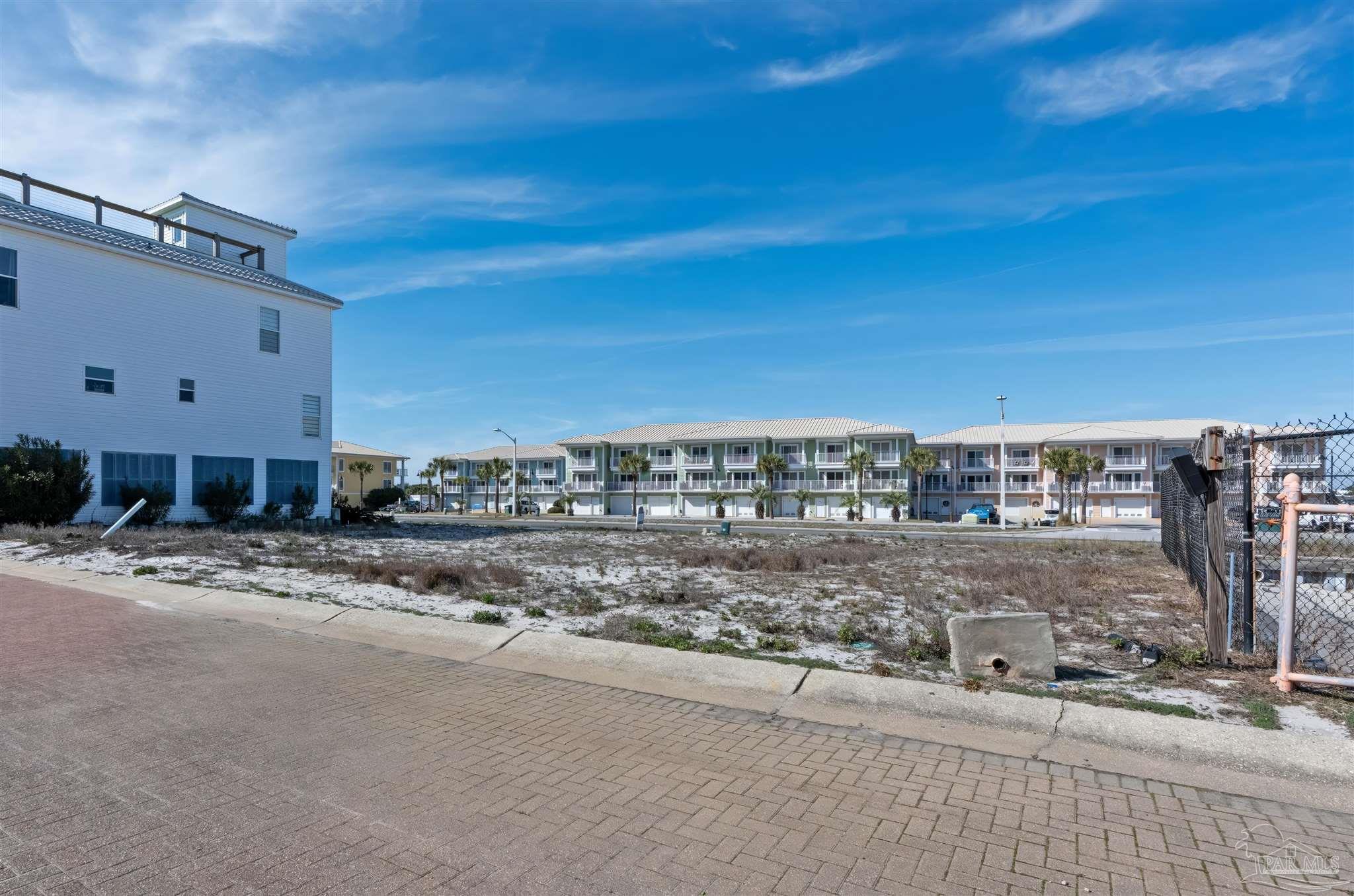main property photo 16