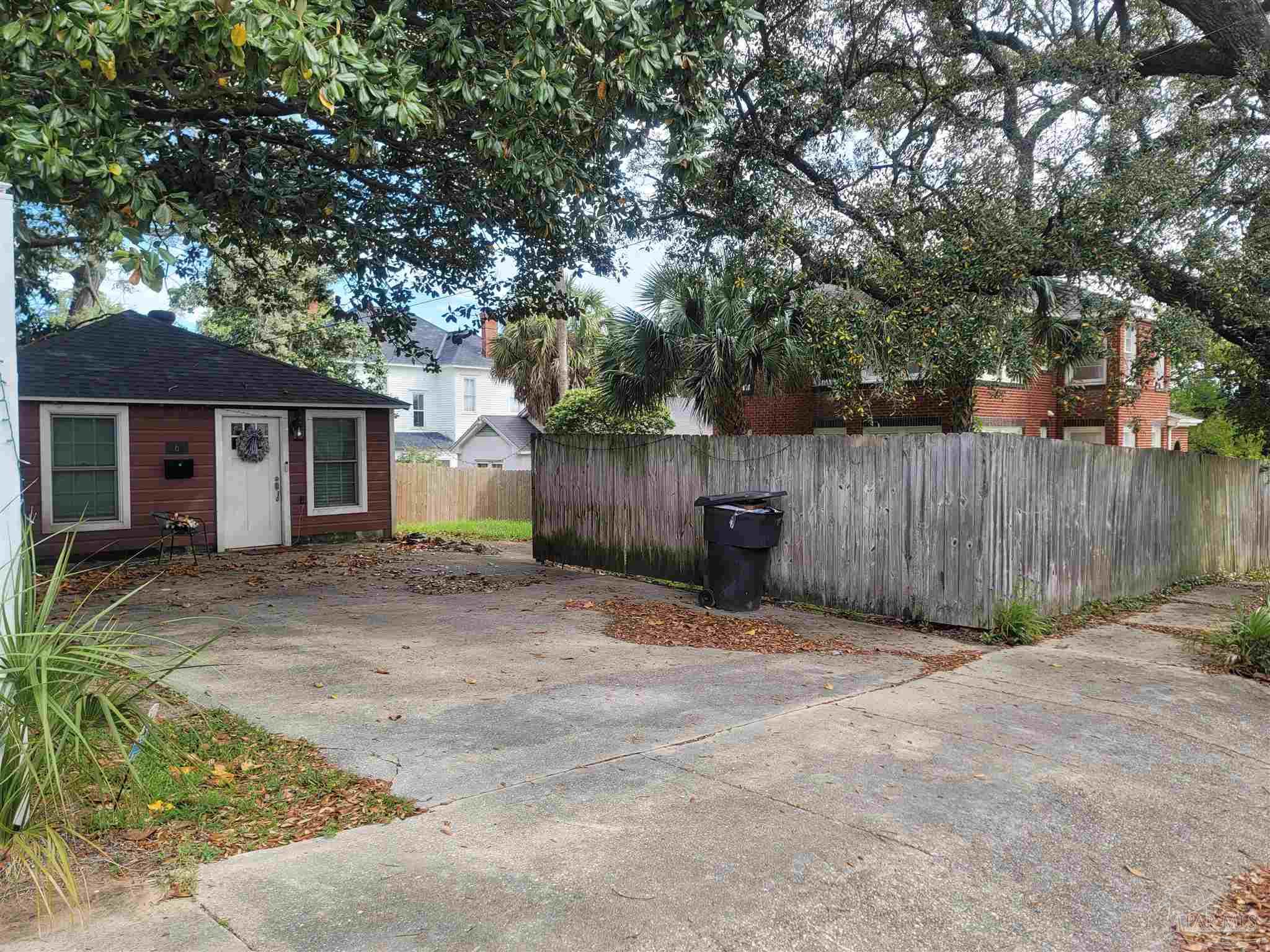 main property photo 22