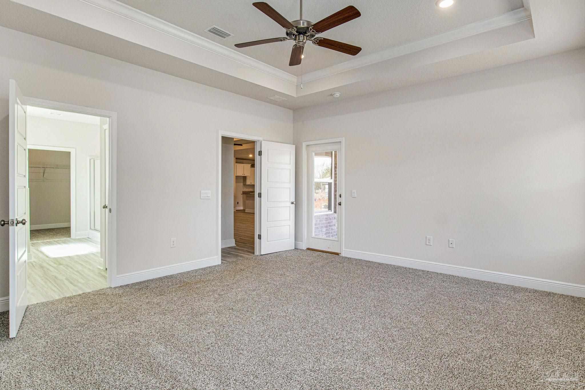 property viewer photo 16