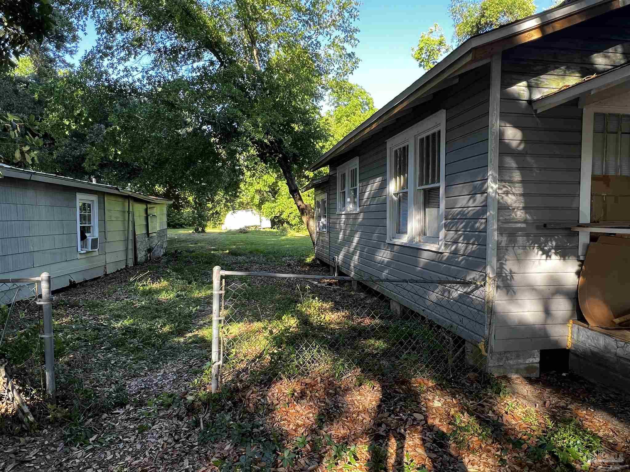property viewer photo 1