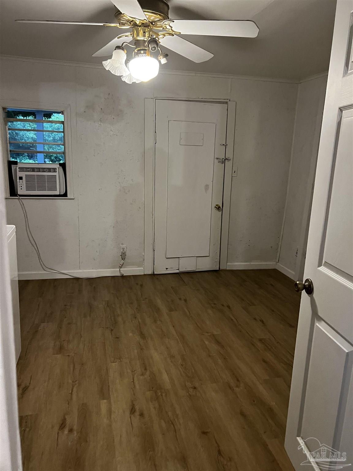 property viewer photo 9