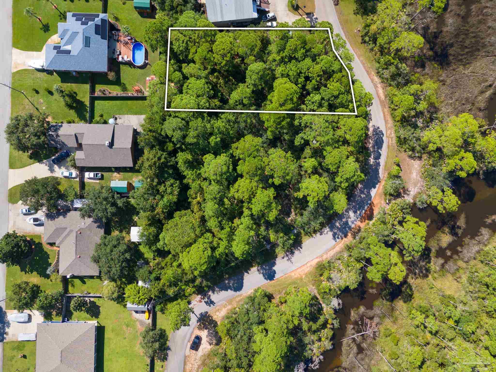 main property photo 3
