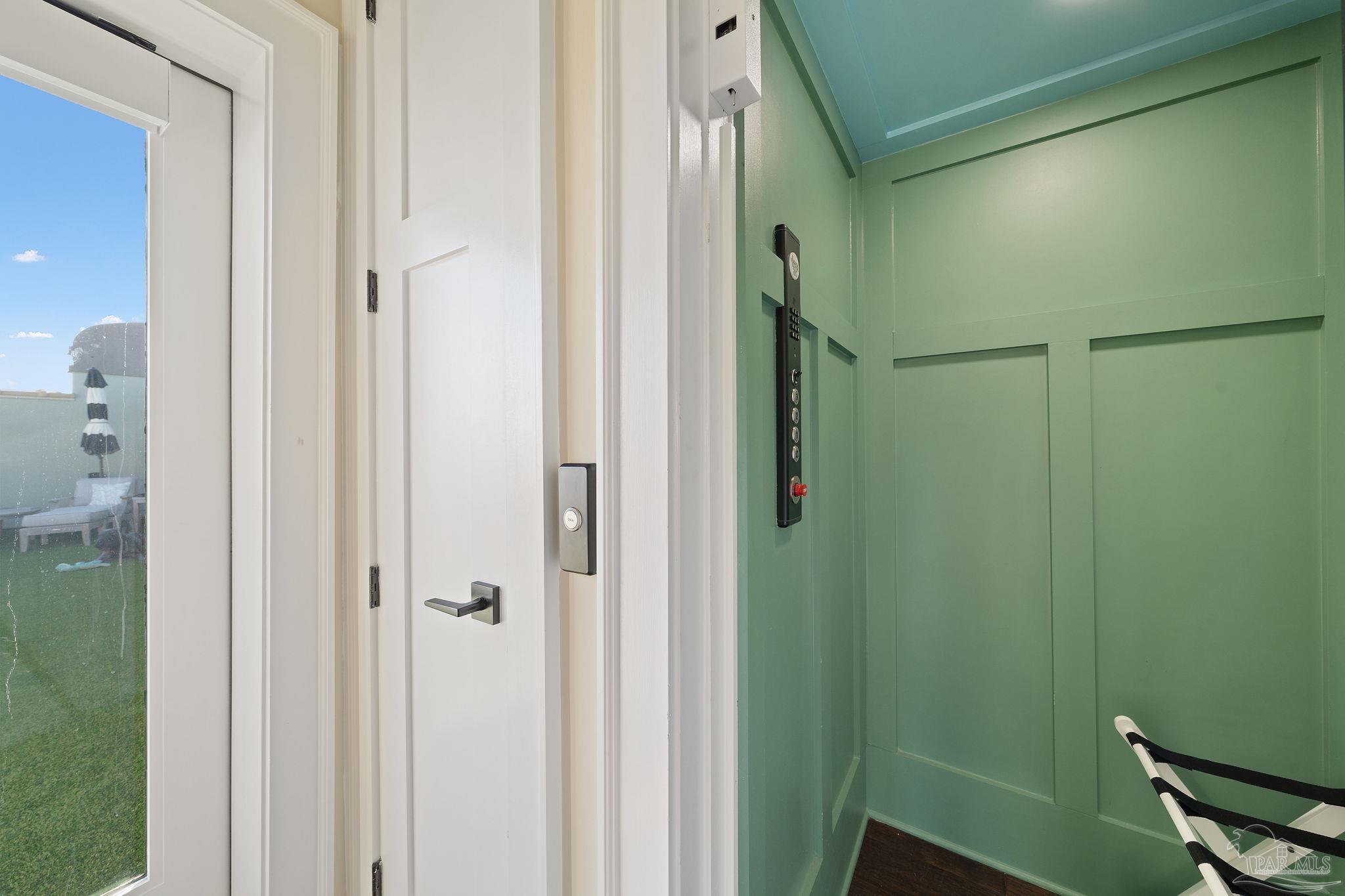 main property photo 28