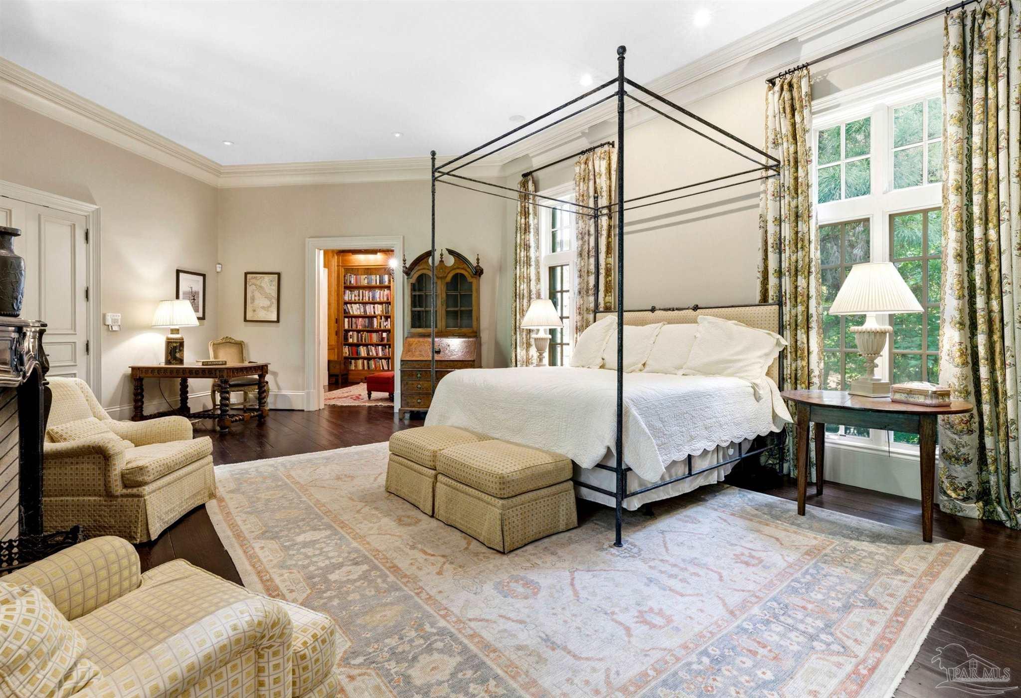 main property photo 27
