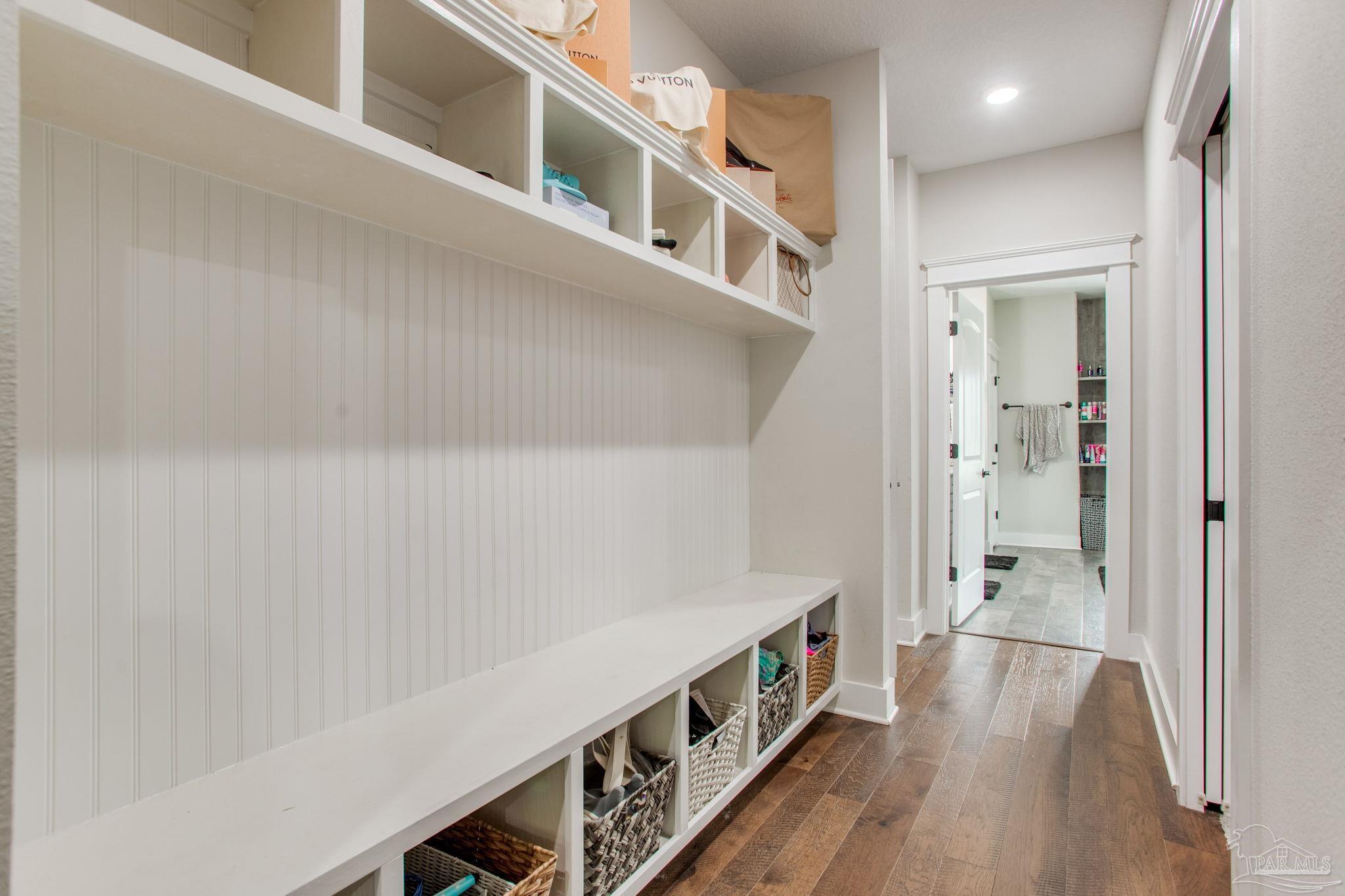 property viewer photo 27