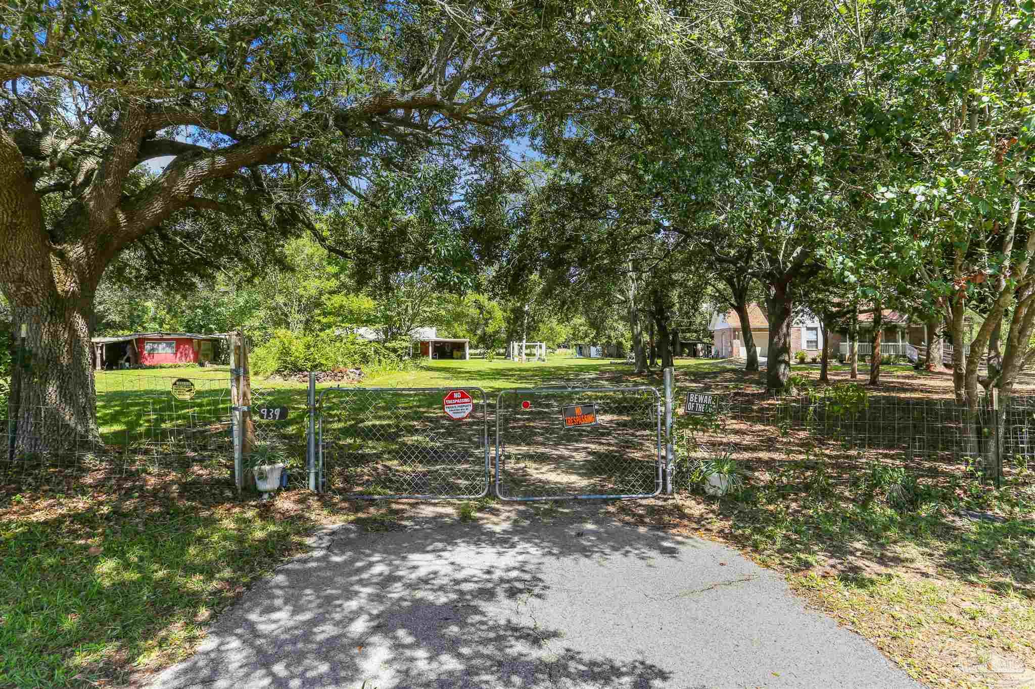main property photo 17