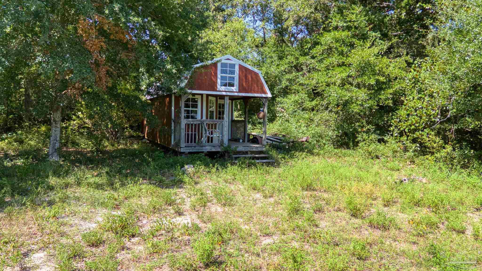 main property photo 30