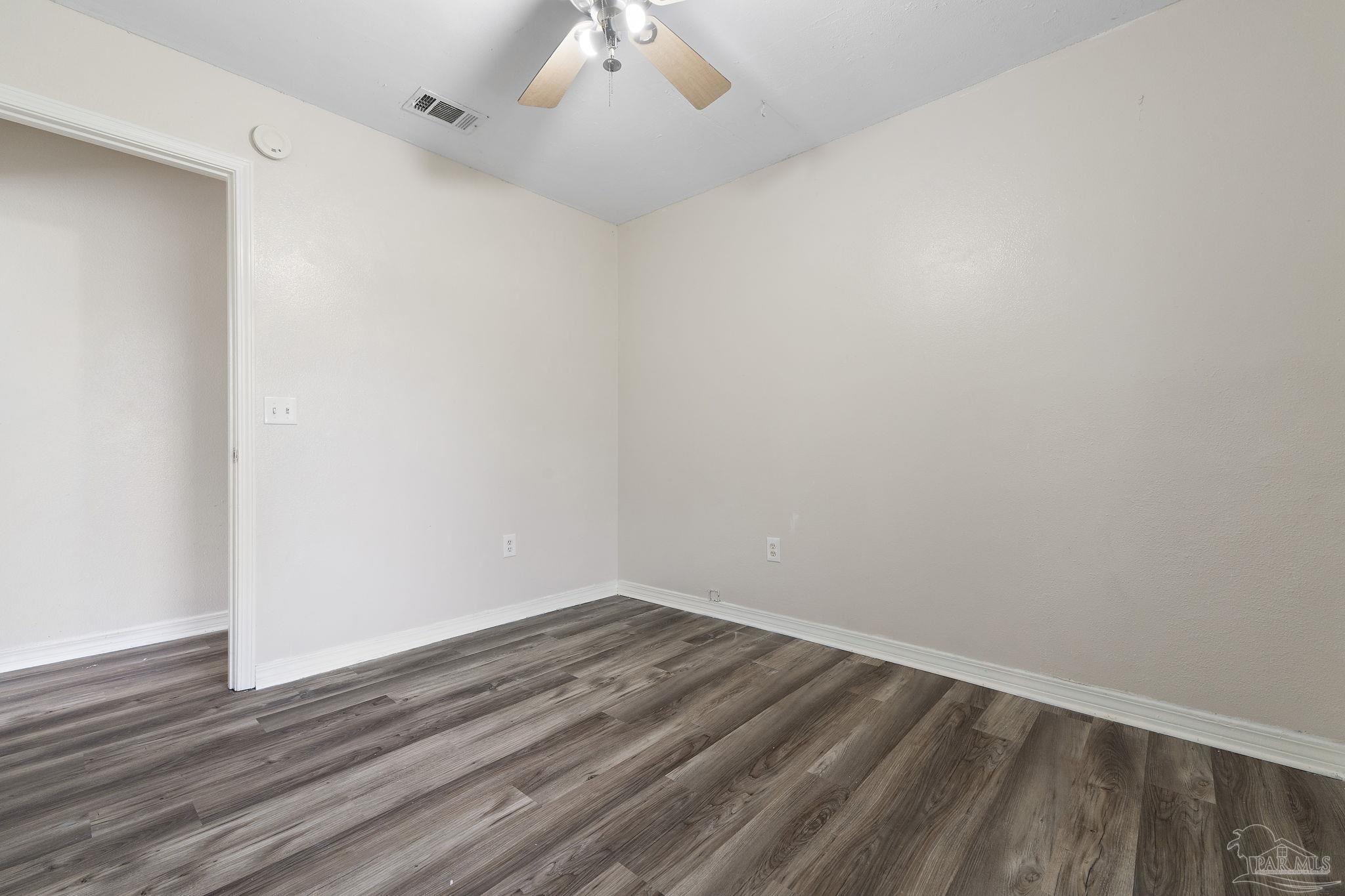 property viewer photo 25