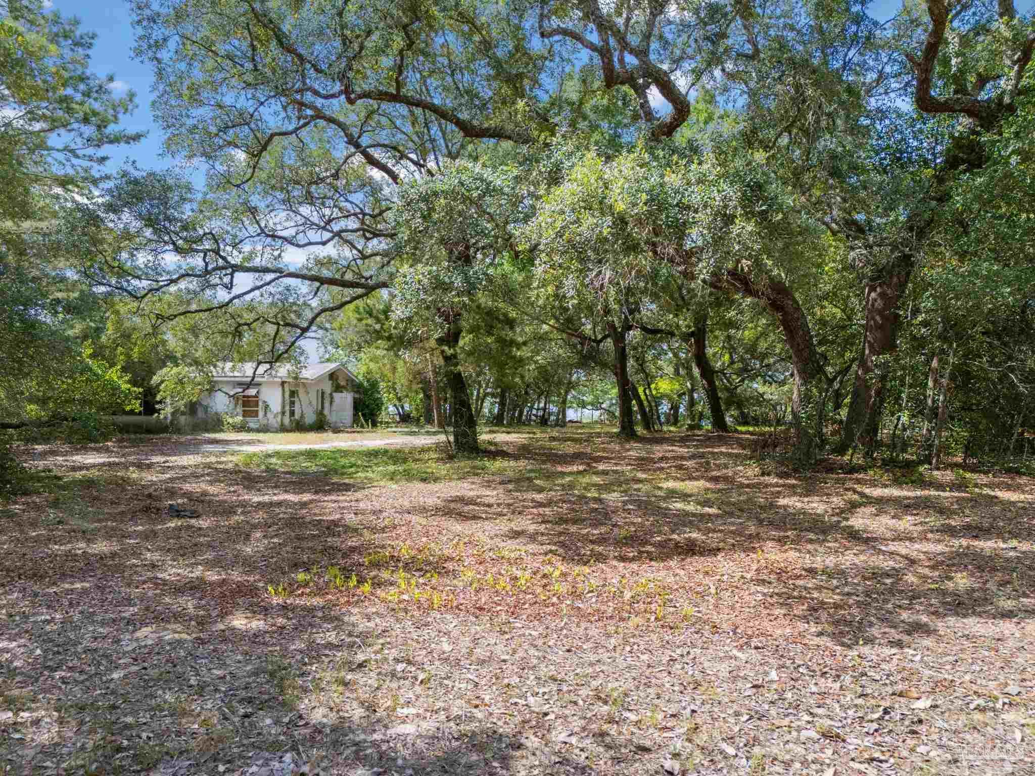 main property photo 16