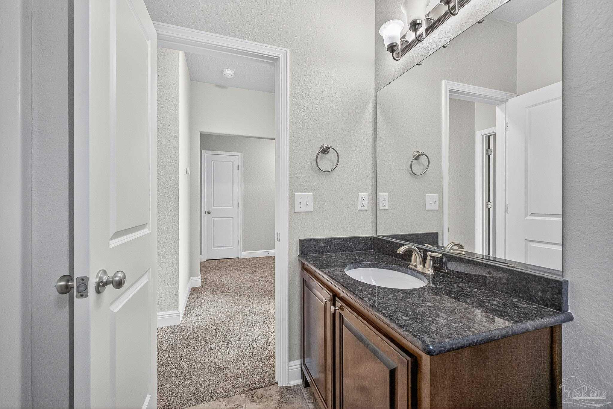 property viewer photo 11