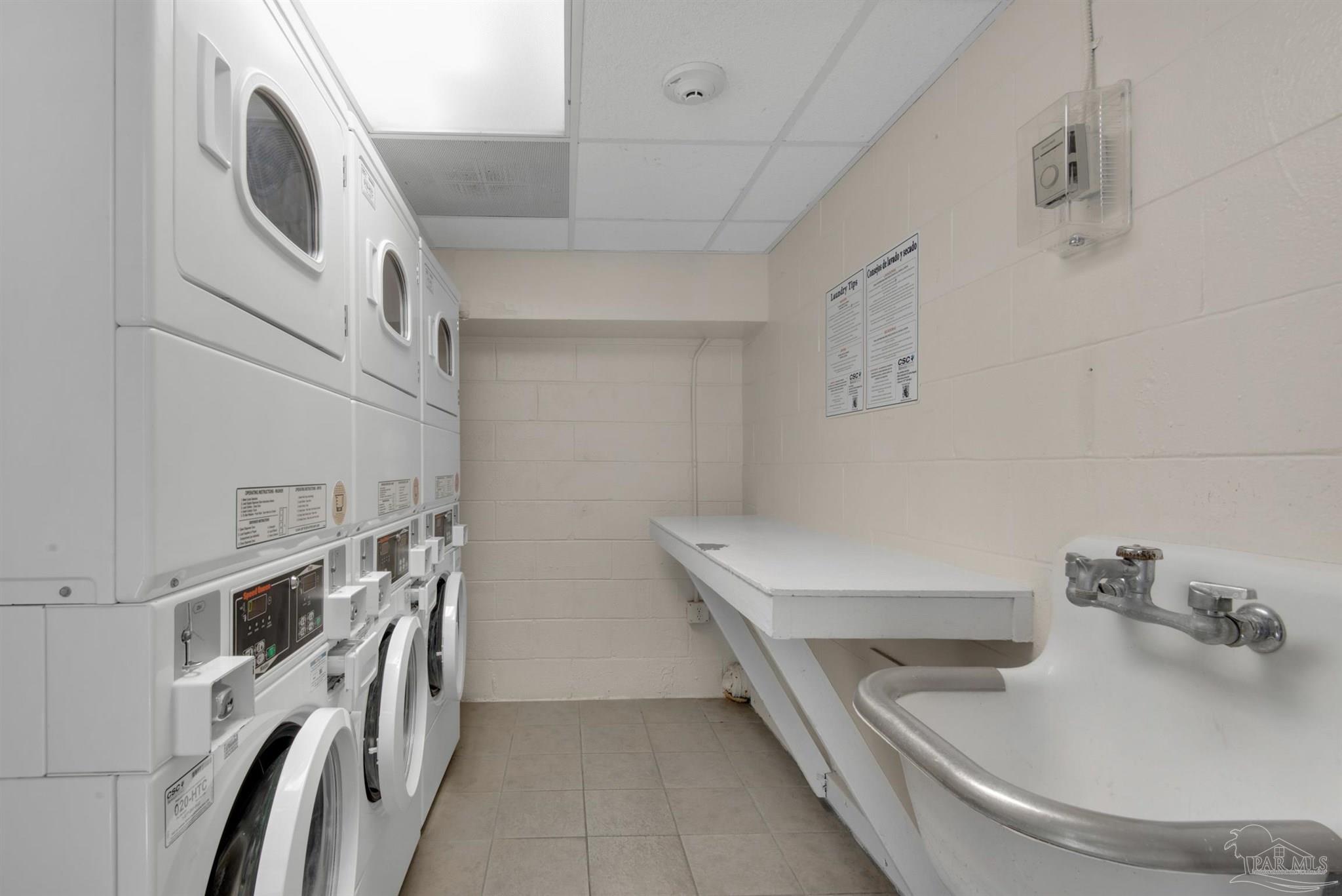 property viewer photo 22