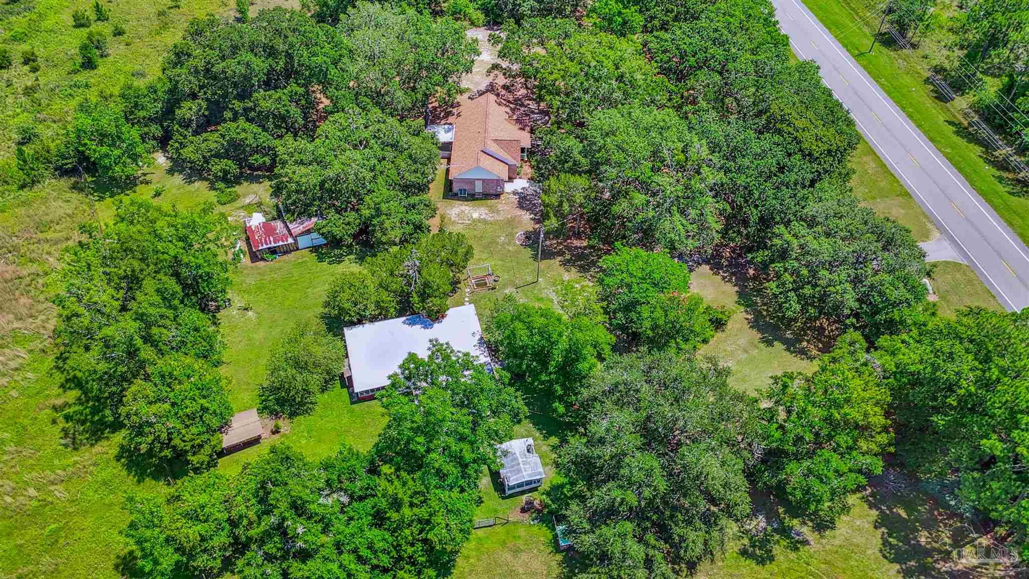 main property photo 8