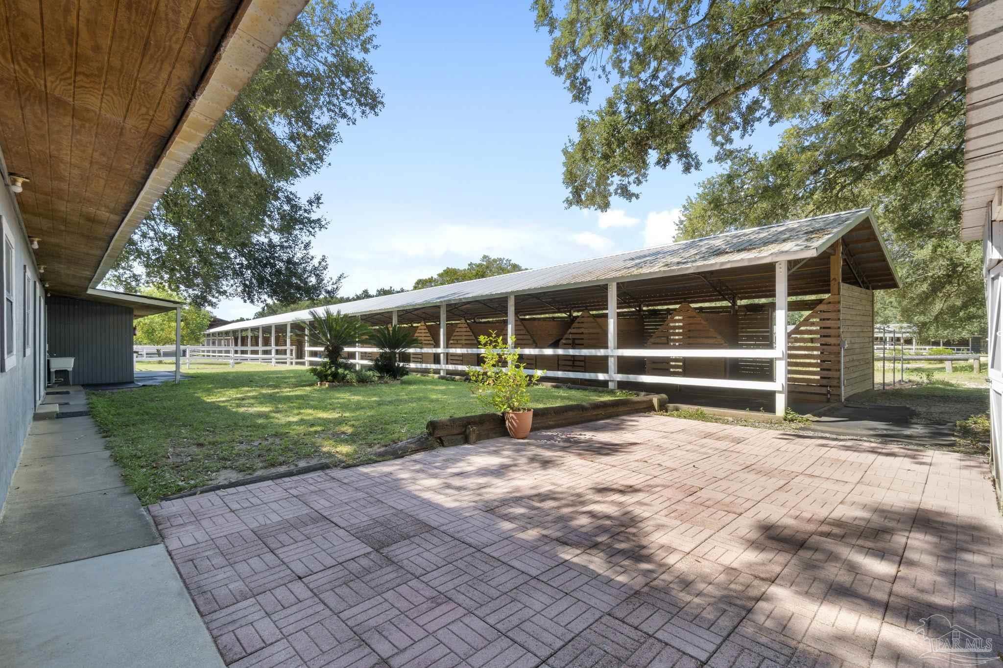 main property photo 20