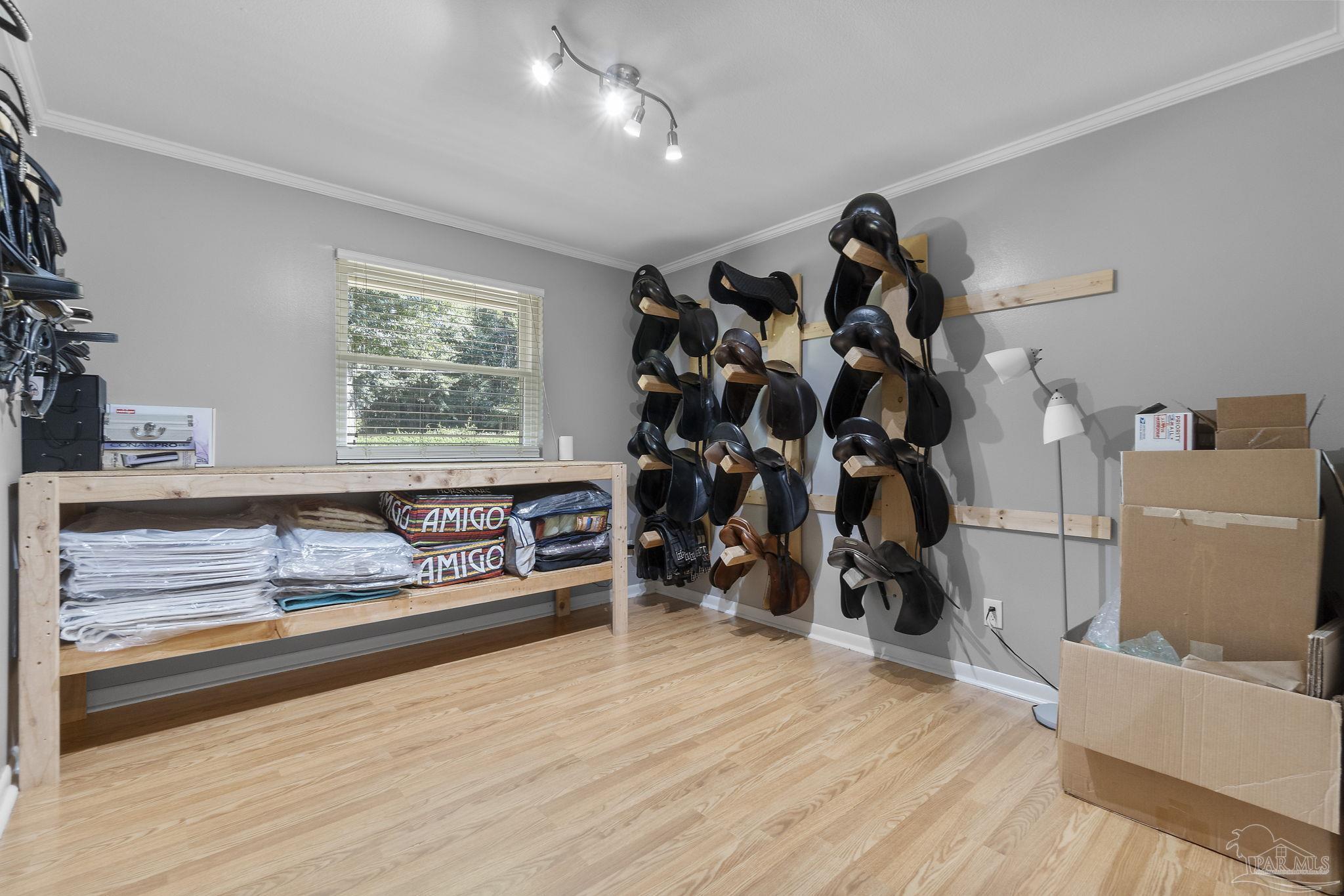 main property photo 59